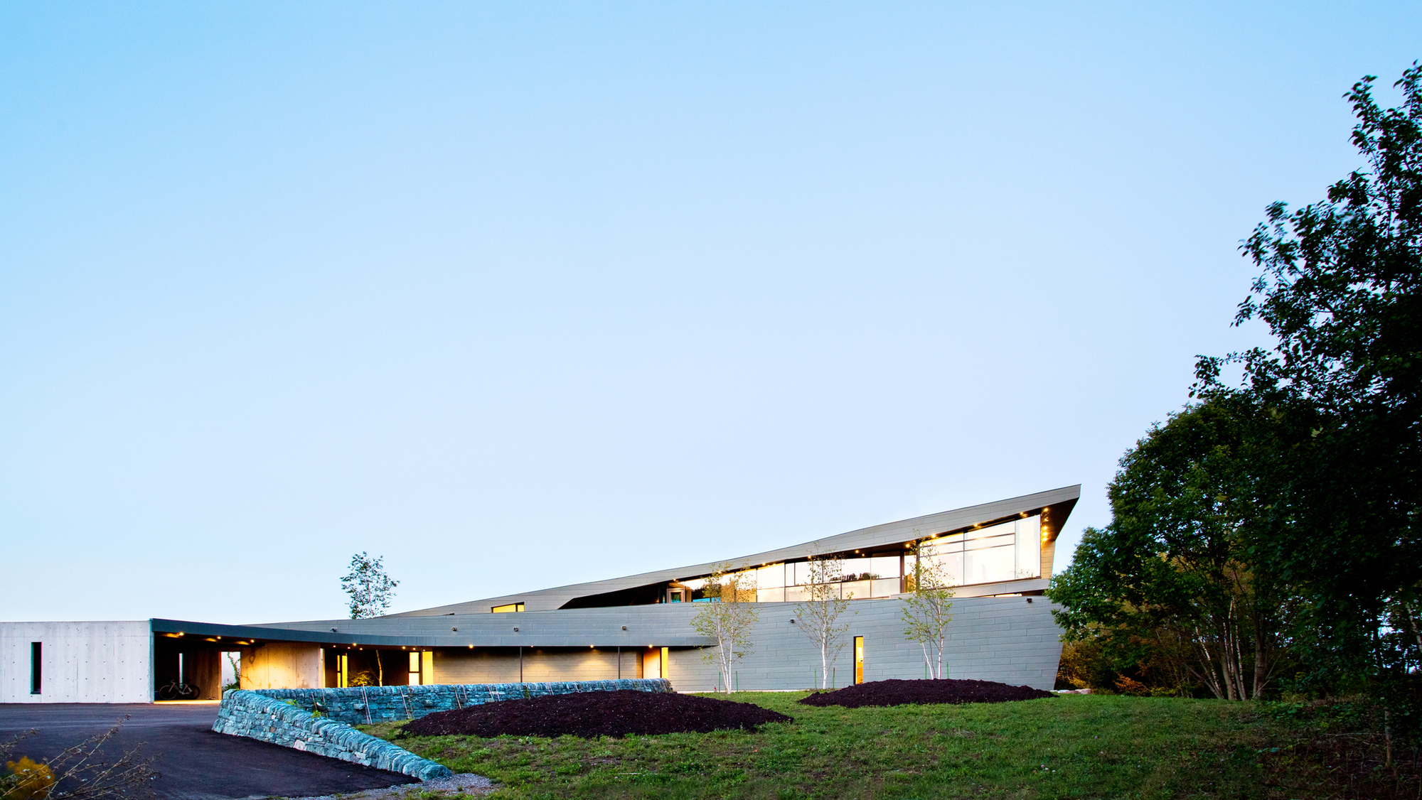 Contemporary Home By Teeple Architects In Port Hope, Canada contemporary home by teeple architects in port hope canada f01e486