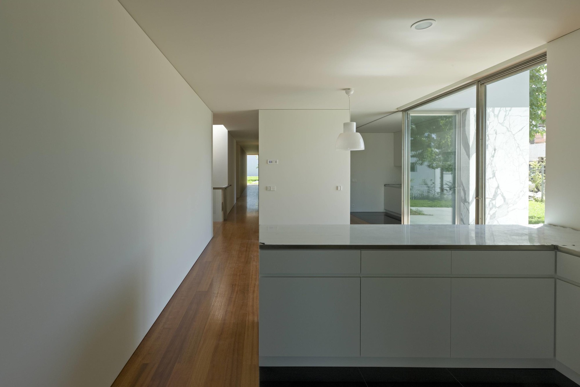 Contemporary Home In Maia, Portugal contemporary home in maia portugal da8dad6