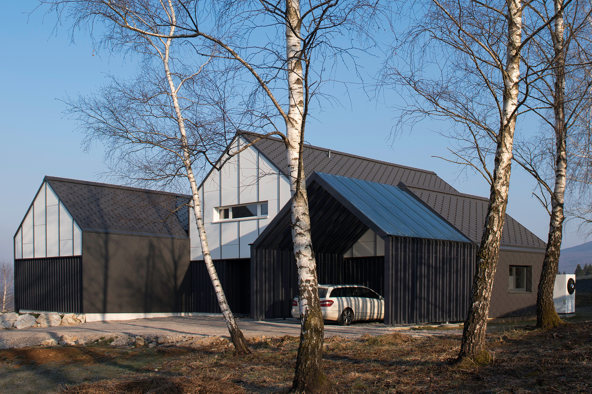 Contemporary House M In Slovenia contemporary house m in slovenia 259add3