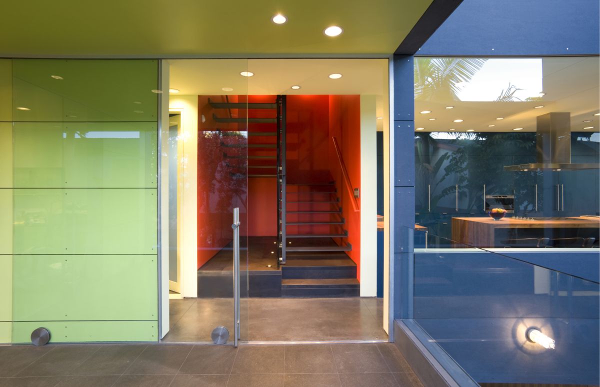 Contemporary Hover House In Los Angeles, California contemporary hover house in los angeles california 7b5c3e1