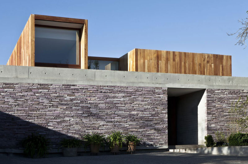 Contemporary La Dehesa House in Chile contemporary la dehesa house in chile 35d21c2