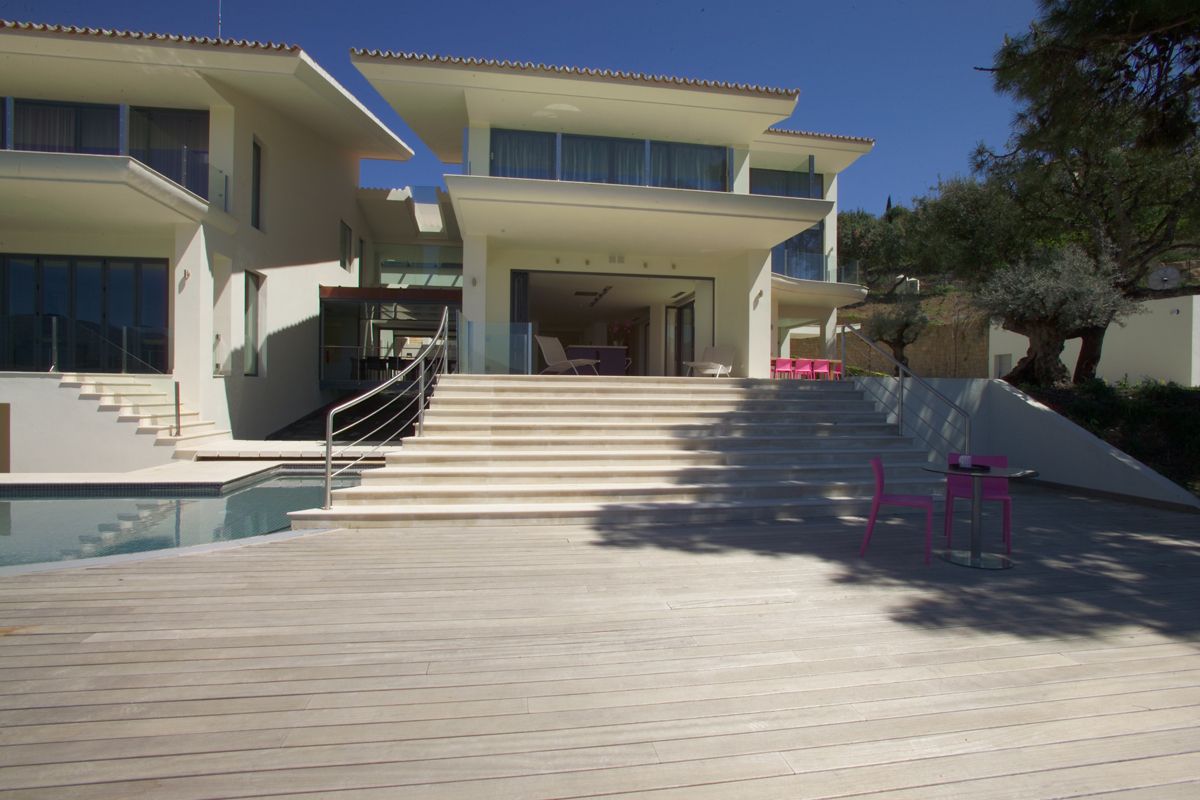 Contemporary La Zagaleta House by Peter Thomas de Cruz contemporary la zagaleta house by peter thomas de cruz 41915ad