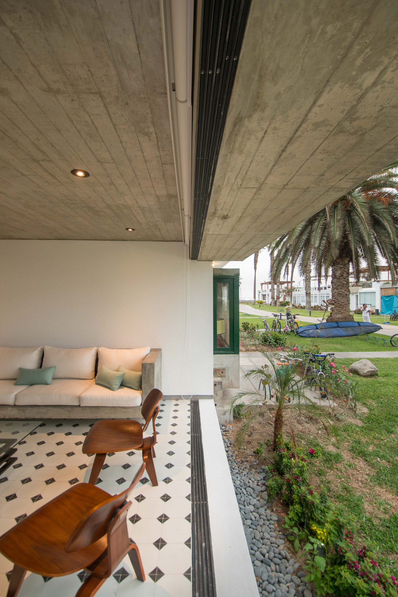 Contemporary S House In Asia District, Peru contemporary s house in asia district peru b2b8370