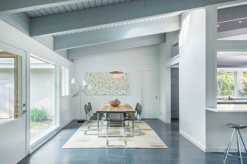 Contemporary Yet Elegant Home In Lincoln, Massachusetts contemporary yet elegant home in lincoln massachusetts a8ace94