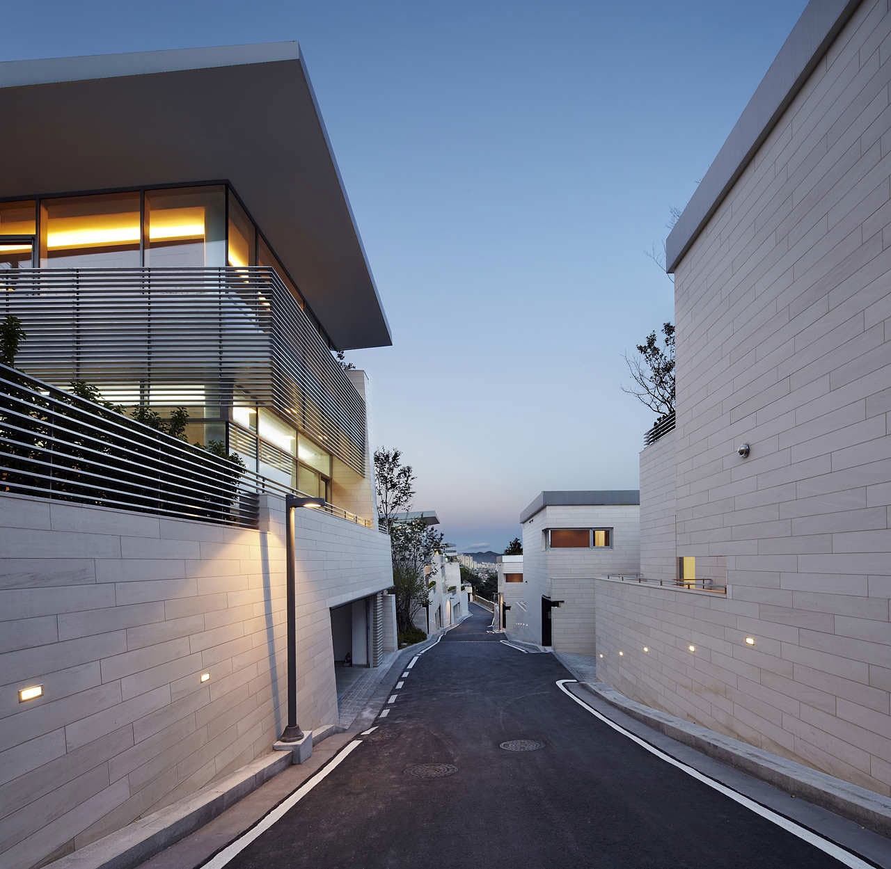 Daedal Seongbuk Gate Hills by Joel Sanders Architect and Haeahn Architecture daedal seongbuk gate hills by joel sanders architect and haeahn architecture 5142629