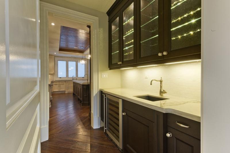 Dainty Toronto Residence in Canada dainty toronto residence in canada 50366af