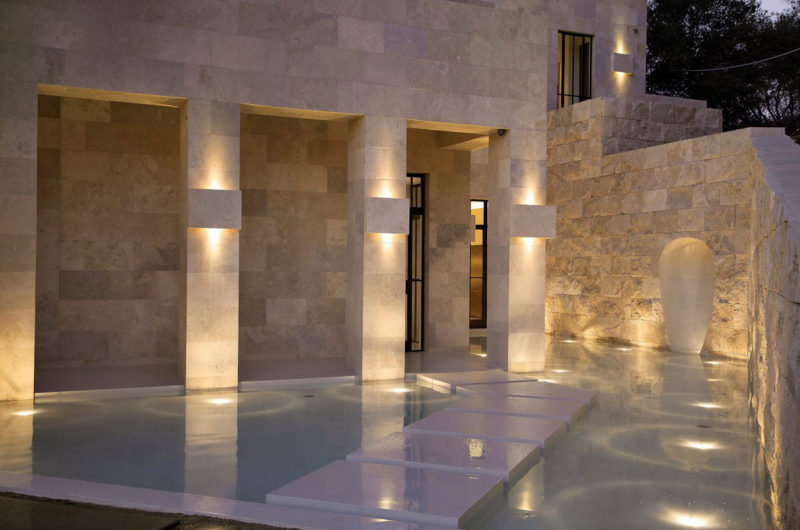 Dramatic 2251 Linda Flora Property in Bel Air, California dramatic 2251 linda flora property in bel air california 25dec85