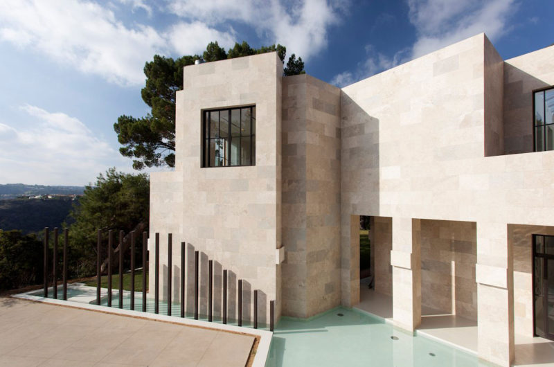 Dramatic 2251 Linda Flora Property in Bel Air, California dramatic 2251 linda flora property in bel air california 8e82988