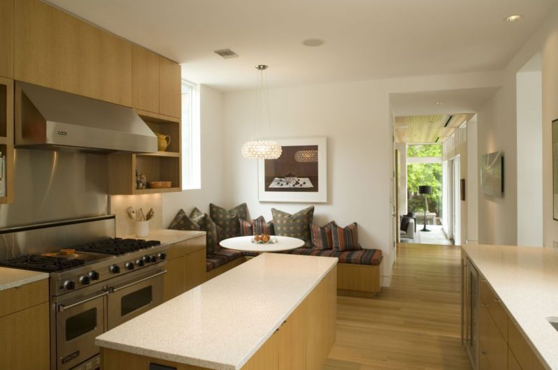 Dry Creek House in Austin, Texas dry creek house in austin texas d9f5eed