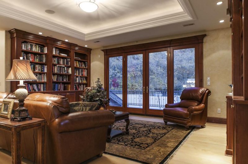 Eccentric Sandy Family Estate eccentric sandy family estate 56283d4