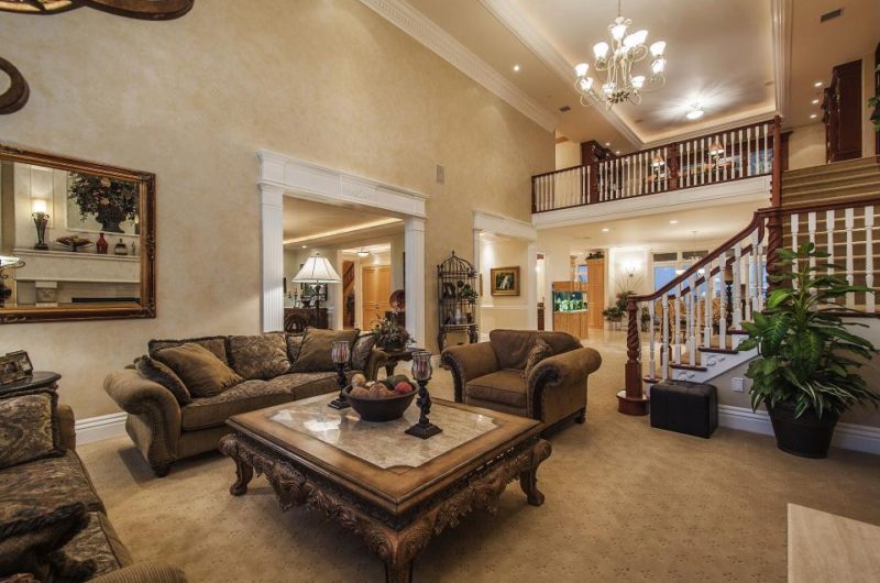 Eccentric Sandy Family Estate eccentric sandy family estate 980746b