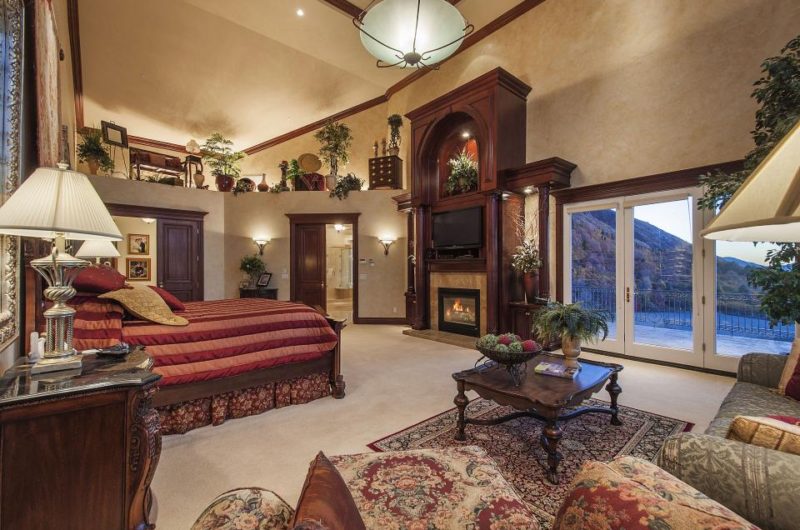 Eccentric Sandy Family Estate eccentric sandy family estate cf50c5b