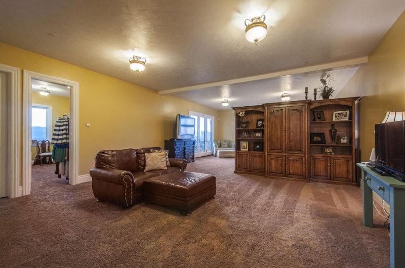 Eccentric Sandy Family Estate eccentric sandy family estate d98ea14