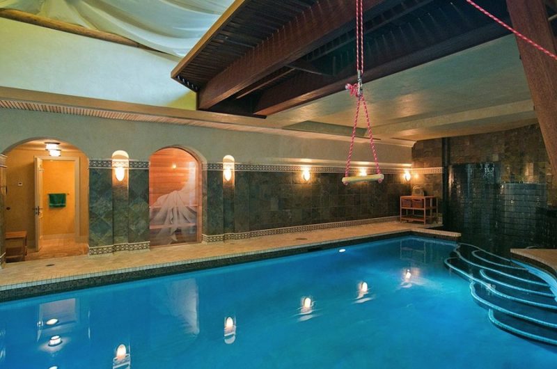 Elegant Calgary Chalet in Canada elegant calgary chalet in canada 570b03e