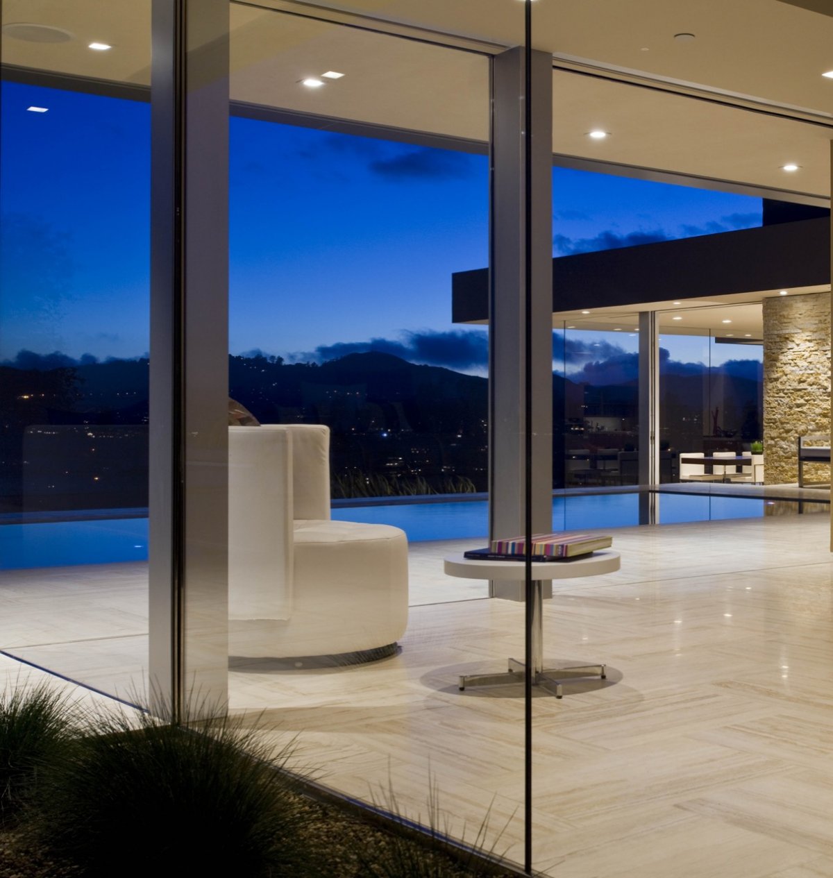 Elegant Garay Residenceby Swatt/ Miers Architects elegant garay residenceby swatt miers architects 4950d40