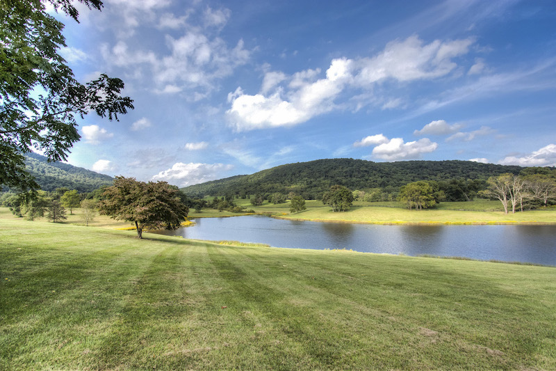 Elegant The Cove Property In Virginia, United States elegant the cove property in virginia united states 3775f8c