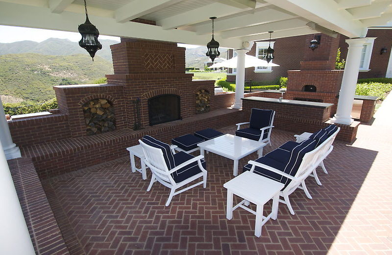 Exquisite Newbern Court in California exquisite newbern court in california fa9349d