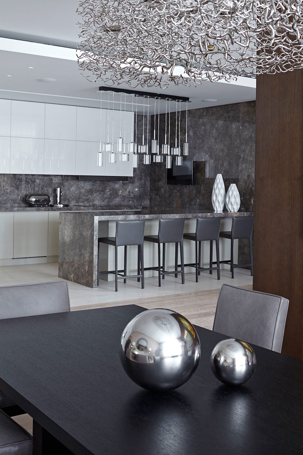 Extravagant Apartment on Alexander Nevsky Street by Alexandra Fedorova extravagant apartment on alexander nevsky street by alexandra fedorova 9b8e720