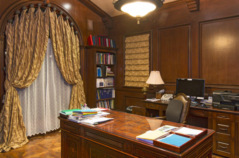 Extravagant Italian Villa in Beverly Hills, California extravagant italian villa in beverly hills california 36c5830