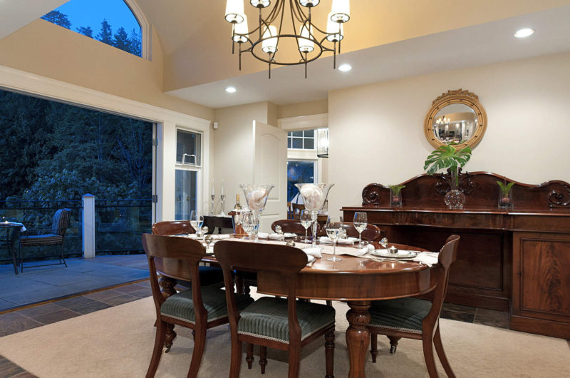 Family Residence with Semi-Waterfront in West Vancouver family residence with semi waterfront in west vancouver 7076463