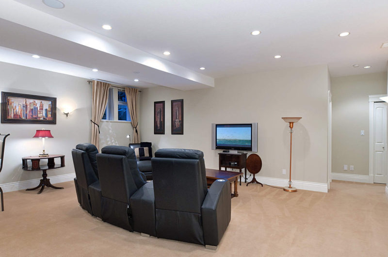 Family Residence with Semi-Waterfront in West Vancouver family residence with semi waterfront in west vancouver 7e41b3e