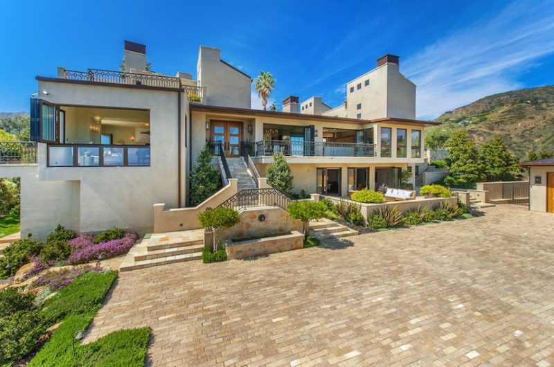 Fancy Prime Estate Atop Billionaire's Beach in Malibu fancy prime estate atop billionaires beach in malibu 158b96f