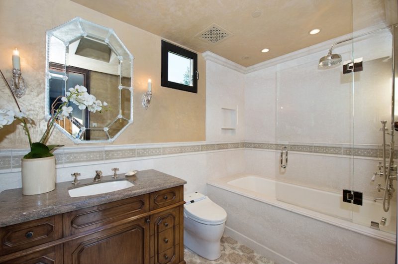 Fancy Prime Estate Atop Billionaire's Beach in Malibu fancy prime estate atop billionaires beach in malibu 1dd6a09