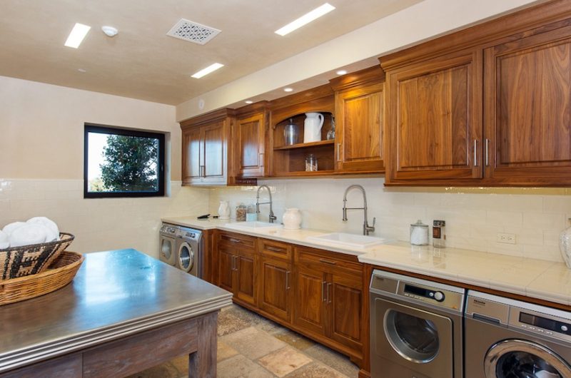 Fancy Prime Estate Atop Billionaire's Beach in Malibu fancy prime estate atop billionaires beach in malibu 70a02fc