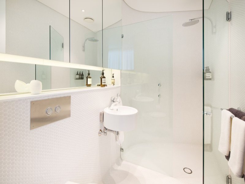 Feng-Shui-Shaped Butterfly House by Lippmann Partnership feng shui shaped butterfly house by lippmann partnership 2a04a88