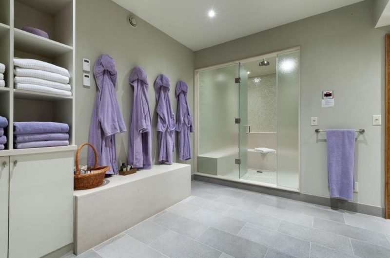 Fully Equipped 25 Acre Thornbury Estate in Ontario, Canada fully equipped 25 acre thornbury estate in ontario canada 195dca8