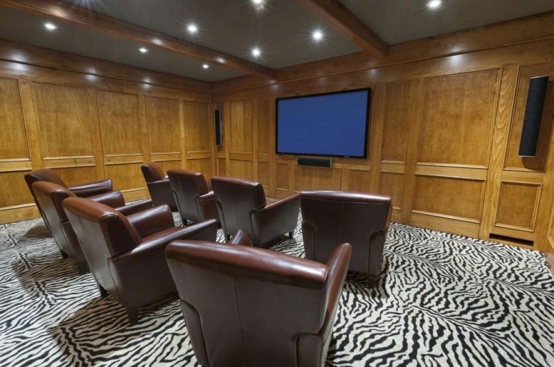 Fully Equipped 25 Acre Thornbury Estate in Ontario, Canada fully equipped 25 acre thornbury estate in ontario canada aeceeb1