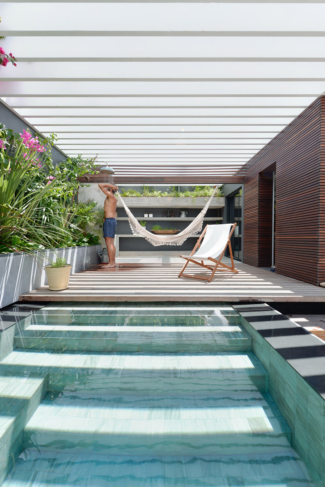 House in Estoril, Portugal By Ricardo Moreno Arquitectos house in estoril portugal by ricardo moreno arquitectos 94976ec