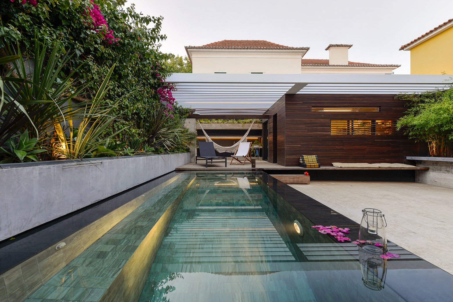 House in Estoril, Portugal By Ricardo Moreno Arquitectos house in estoril portugal by ricardo moreno arquitectos d0a2c34