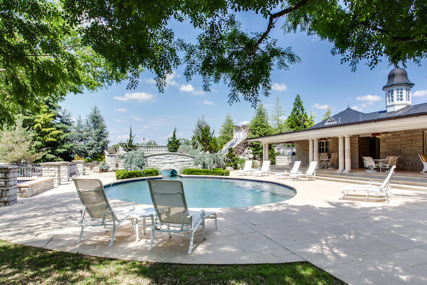 Imposing Manor In Murfreesboro, Tennessee imposing manor in murfreesboro tennessee 2f9f80c