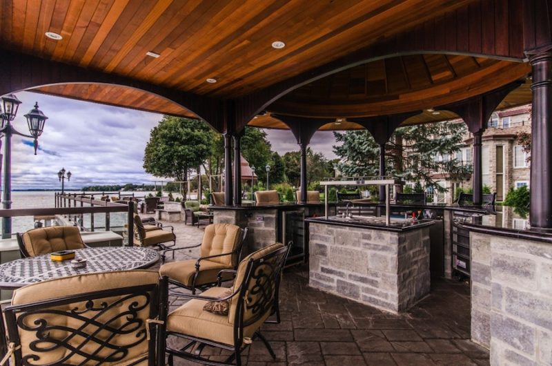 Incredible Waterfront Home in Québec, Canada incredible waterfront home in qubec canada dffdc36