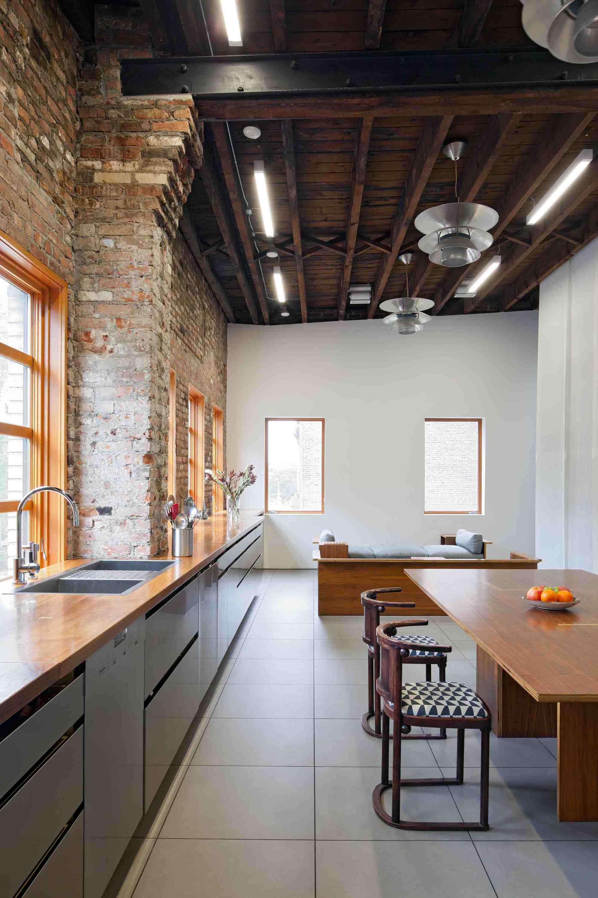 Ingenious Brooklyn Studio by David Berridge Architect ingenious brooklyn studio by david berridge architect d746eab