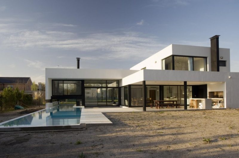 Ingenious Grand Bell House by Andres Remy Arquitectos ingenious grand bell house by andres remy arquitectos 9f97f3c