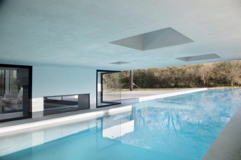 Ingenious Grand Bell House by Andres Remy Arquitectos ingenious grand bell house by andres remy arquitectos b302a3e