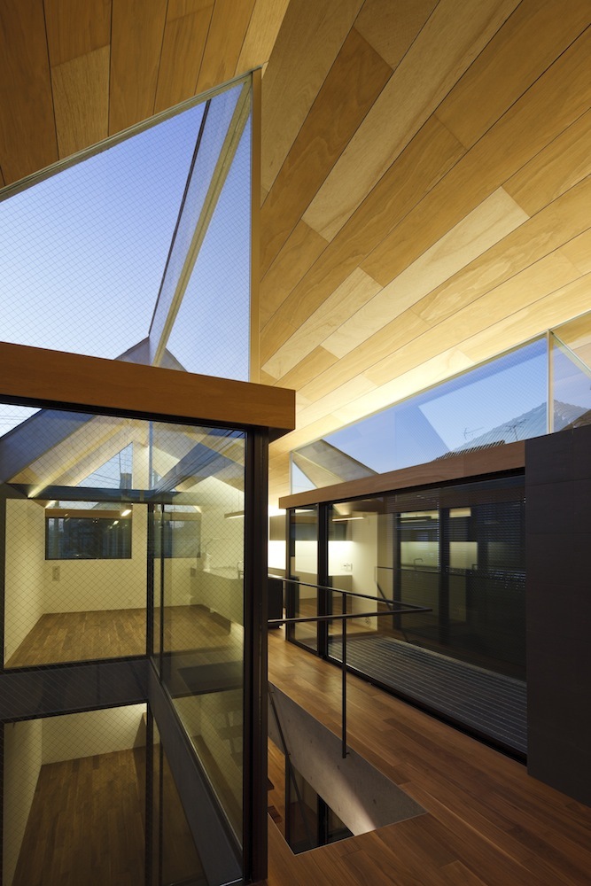 Insulated Neut House by APOLLO Architects & Associates insulated neut house by apollo architects associates 58ffc04