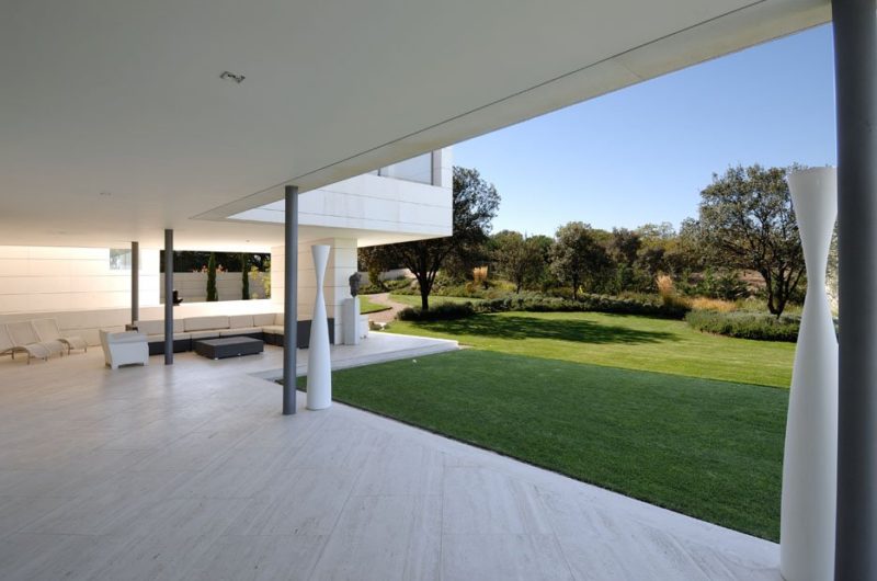 Integrated House in Madrid by A-cero integrated house in madrid by a cero 27316ce