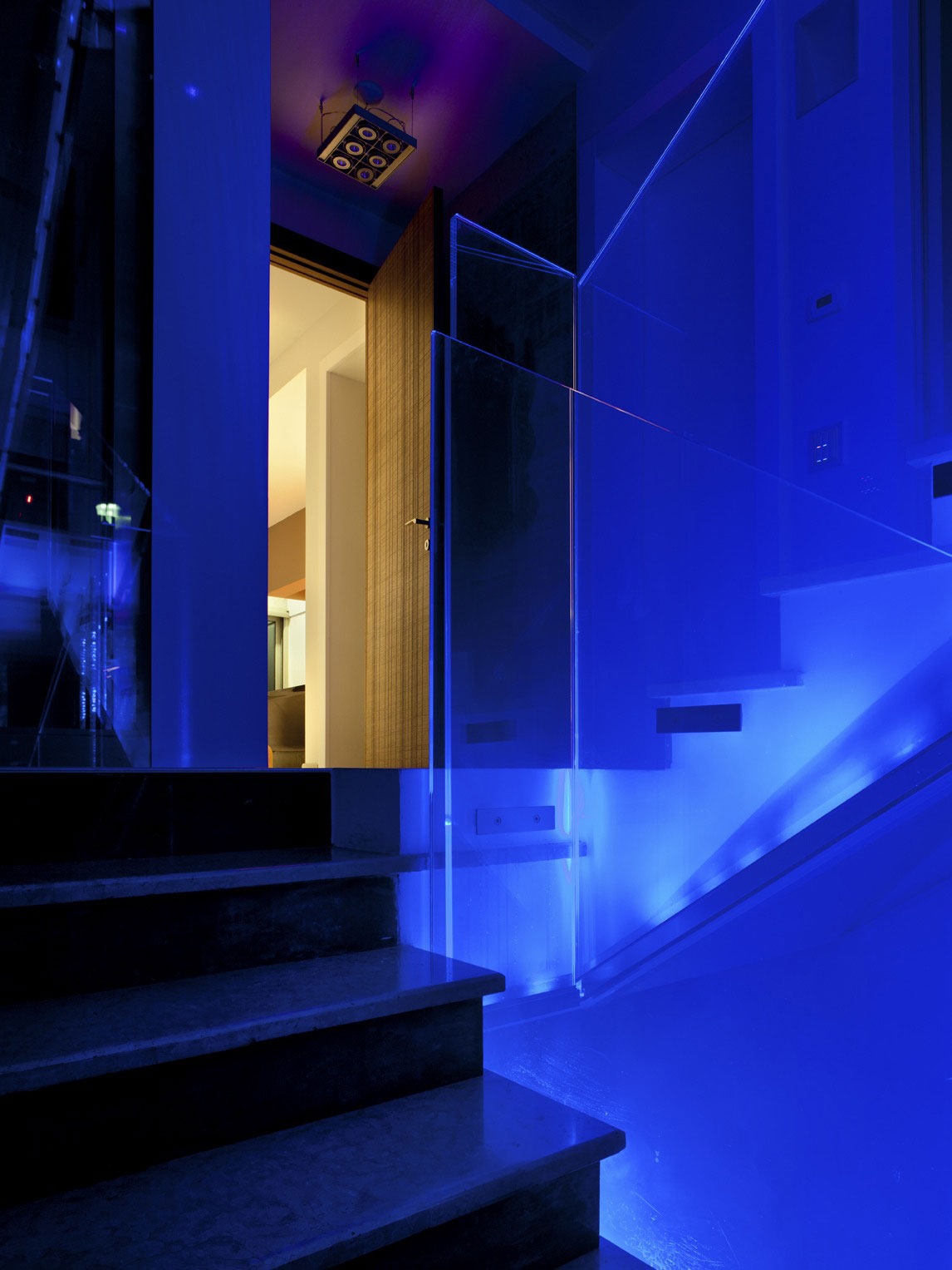 Italian Style Home and Showroom by Iosa Ghini Associati italian style home and showroom by iosa ghini associati 12a1a2b