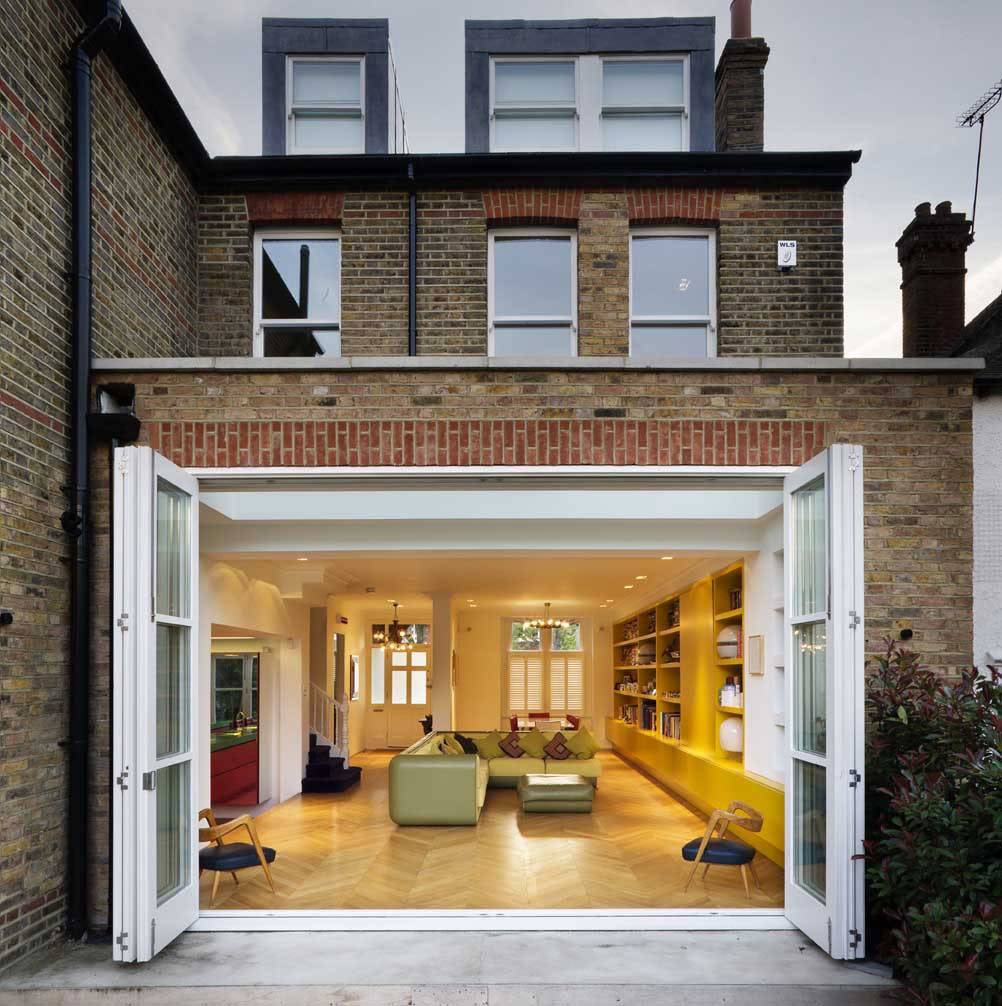 Joyful Chevron Houseby Andy Martin Architects joyful chevron houseby andy martin architects 259a1e4