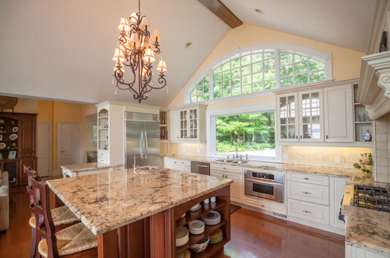 Kempenfelt Bay Estate In Ontario, Canada kempenfelt bay estate in ontario canada 2f12035