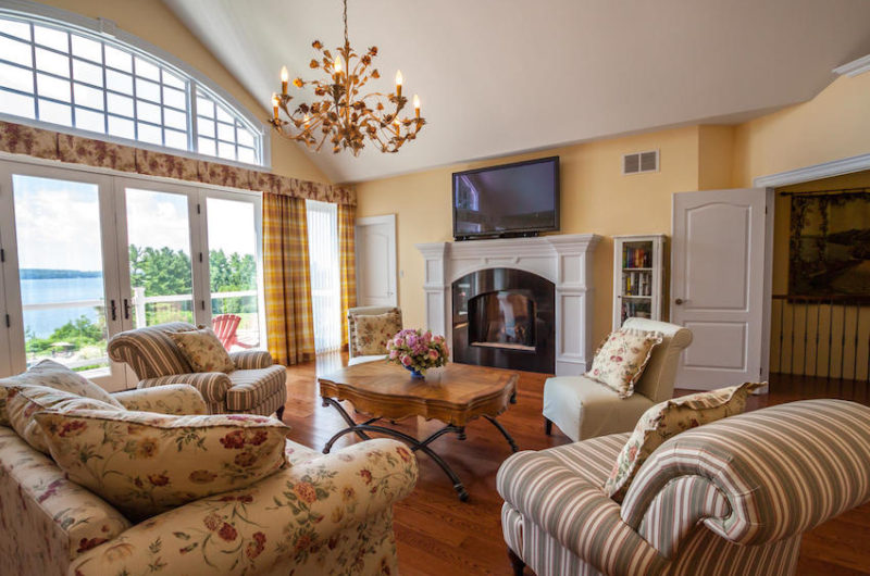 Kempenfelt Bay Estate In Ontario, Canada kempenfelt bay estate in ontario canada 79c5248