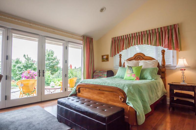 Kempenfelt Bay Estate In Ontario, Canada kempenfelt bay estate in ontario canada 8cfe476