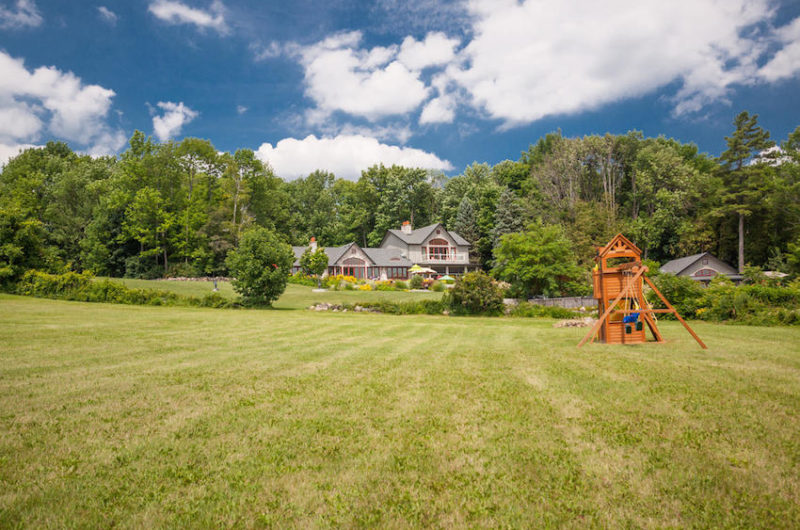 Kempenfelt Bay Estate In Ontario, Canada kempenfelt bay estate in ontario canada ae9f246