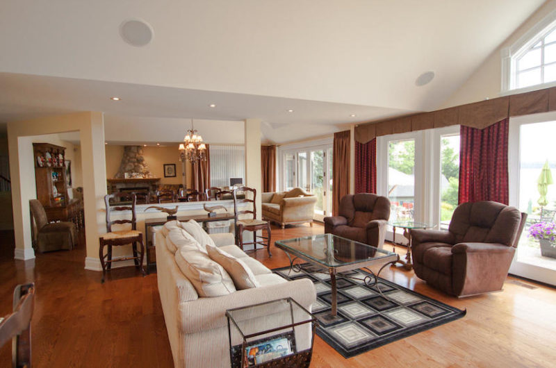 Kempenfelt Bay Estate In Ontario, Canada kempenfelt bay estate in ontario canada e4d37eb