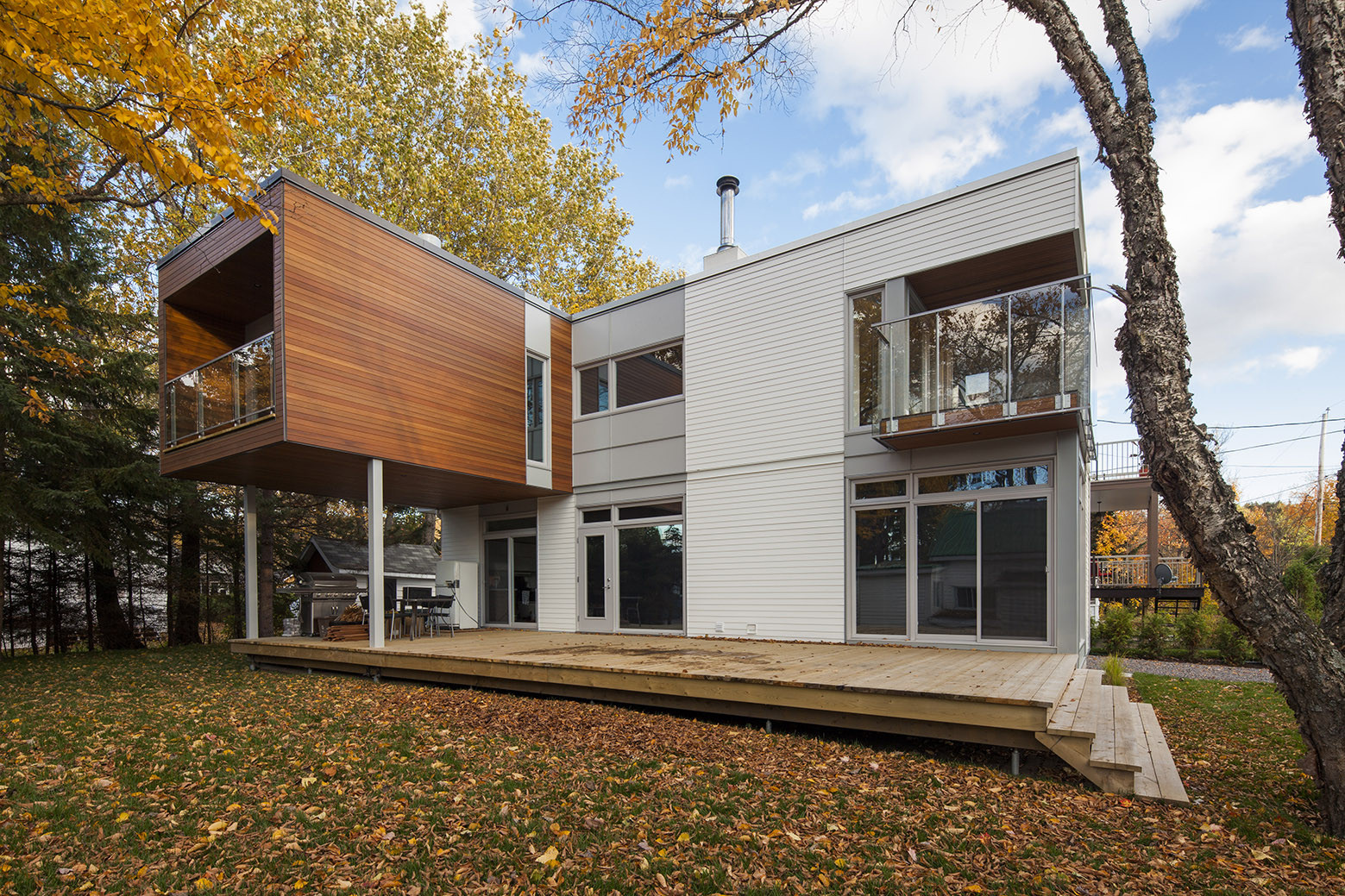 L-House In Fossambault-sur-le-Lac, Canada l house in fossambault sur le lac canada 214d392