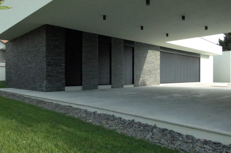 L-Shaped Villa Nova in Farmalicao by Arquitectura.501 l shaped villa nova in farmalicao by arquitectura501 cf7e8fc