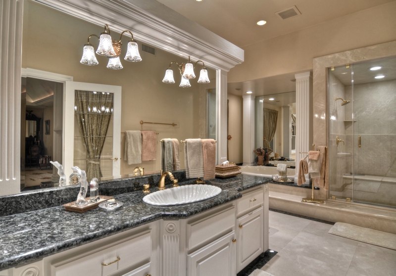 Laguna Hills House in California laguna hills house in california de8c8ca